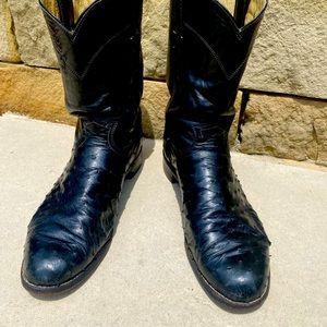 Justin Full-Quill Ostrich Ropers, size 10.5D